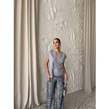 Nova Epoxy Art Yandan Bağlama Detaylı Kolsuz Bluz - Gri