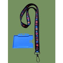 Staffy Siyah Zemin Tasarım Çiçekli Tema Yaka Ipi ve Kartlık