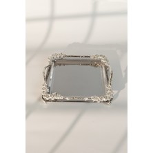 Özbience Gümüş Gül Detaylı Kare Sunum Tepsisi 21X21 Cm, Ayaklı, Şık ve Zarif