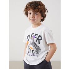 Lc Waikiki Yeni Sezon Bisiklet Yaka Baskılı Erkek Çocuk Tişört