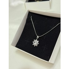 Tüko Store Sevgililer Gününe Özel 14 K Altın Kaplama Çelik Zirkon Taşlı Kar Tanesi Model Kolye