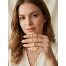 Craftique Yelpaze Formlu Zirkon Taşlı Altın Renk Kadın Çelik Kolye – Şık ve Zarif Özel Tasarım