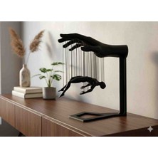 Dekoratif Siyah El ve Asılı Adam Figürü 1