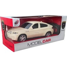 Brother Toys Uzaktan Kumandalı Full Fonksiyon Model Araba Krem Renk Pilli Farları Yanabilen 20 Cm. 1:18 Boyutunda