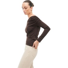 Perspective Kahverengi Asimetrik Yaka Slim Fit Bluz