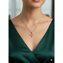 Tüko Store Sevgililer Günü Özel Kutulu 14K Altın Kaplama Kanatlı Melek Kolye