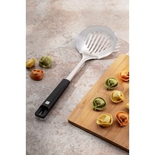 Özbience Profesyonel Mutfak Kevgiri, Dayanıklı ve Pratik Kullanım Için Ideal