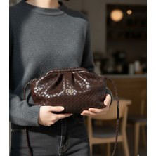 BSR Luisant Kadın Logolu Örgü Detaylı Yumuşak Formlu Clutch Çanta, El ve Omuz Portföy Çanta