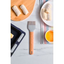 Özbience Refika Ahşap Saplı Silikon Fırça 24,6 Cm, Dayanıklı ve Kullanışlı Mutfak Aracı