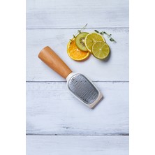 Özbience Doğal Rende ile Pratik ve Sağlıklı Mutfak Deneyimi