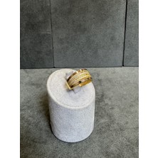 14 Ayar Ajda Desenli Taşlı Altın Yüzük