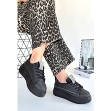 Kyops Leope Siyah Cilt Bağcıklı Spor Ayakkabı - Lisinya
