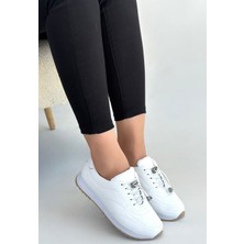 Kyops Finna Beyaz Cilt Bağcıklı Spor Ayakkabı - Lisinya