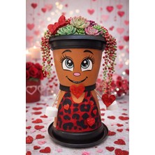 urfakent bilişim ve medya danışmanlık Leo Hanım Dekoratif Saksı 1,7 Litre