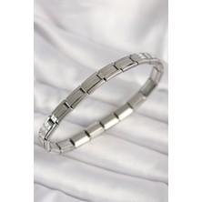 Hatıra Kutusu 316L Çelik Gümüş Renk Ince Yazılı Nomination Kadın Bileklik - Lisinya