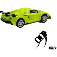 Skygo Oyuncak Uzaktan Kumandalı Şarjlı Kapıları ve Bagajı Açılan 24 cm Spor Arabası Işıklı 1:18 Ölçek (Yeşil)
