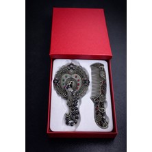 DeGo Shop Etnik Desenli Vintage Kabartmalı El Aynası ve Tarak Seti ( Kutulu )