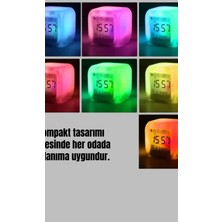 Astraltech Renk Değiştiren LED Alarmlı Dijital Küp Masa Saati