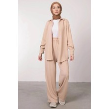 Tesettür Diyarı Gofre Kumaş Düğmeli Alt-Üst Tesettür Takım- Bej