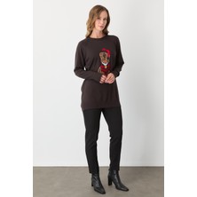 Mutlu Ertan Kadın Köpek Desenli Triko Bluz Kahve 20292