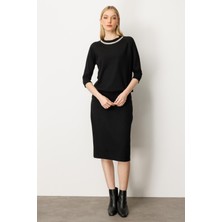 Mutlu Ertan Kadın Yaka Taş Detaylı Truvakar Kol Triko Bluz Siyah 20229