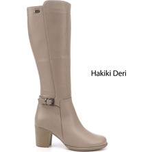 Gönderi(r) Kadın Bej Fermuarlı Kalın Topuklu Hakiki Deri Çizme