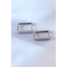 Taş Ve Oyun Atölyesi Taşveoyunatölyesi Gümüş Renk Kare Model Zirkon Taşlı Pirinç Kadın Küpe TG27BKP7527