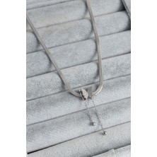 Taş Ve Oyun Atölyesi Taşveoyunatölyesi 316L Çelik Gümüş Renk Italyan Zincir Model Simli Kelebek Figür Kadın Kolye TG27BKO7676