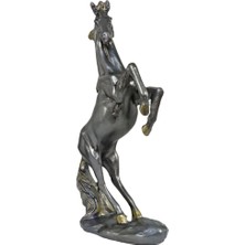 Şahlanan At Heykeli Gümüş
