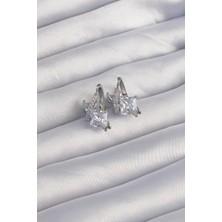 Taş Ve Oyun Atölyesi Taşveoyunatölyesi Pirinç Gümüş Renk Iri Zirkon Taşlı Kıvrımlı Minimal Kelebekli Halka Küpe TG27BKP9288