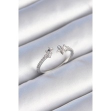 Taş Ve Oyun Atölyesi Taşveoyunatölyesi Pirinç Gümüş Renk Zirkon Taş Detay Yıldız Model Kadın Yüzük TG27BYK3447