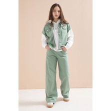 Cansın Mini Yeşil Düğmeli Sıfır Kol Yelekli Geniş Paça Pantolonlu Kız Çocuk Kapüşonlu 3lü Takım 23603