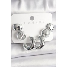 Taş Ve Oyun Atölyesi Taşveoyunatölyesi Gümüş Renk Işlemeli Daire Halka Model Ccb Platik Kadın Küpe Seti TG27BKP10025