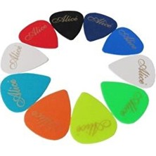 Alice Pena 10' Lu Gitar Seti Renkli Aksesuarlar ile Zengin Ses ve Kalite Sunuyor