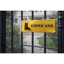 Outdoor One Köpek Var Gold Metal Bahçe Kapı Levhası 7x20 cm – Villa & Müstakil Ev