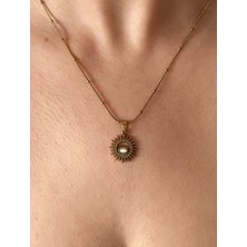 Triya Wear Studio-Çelik Kararmaz-Doğal Taş Detaylı-Gold Renk Kadın Kolye