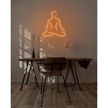 Biz Bu İşin Keyif Kısmındayız Yoga Yapan Insan Figürlü Neon Tabela