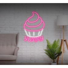 Biz Bu İşin Keyif Kısmındayız Yummy Yazılı ve Şekilli Neon Tabela