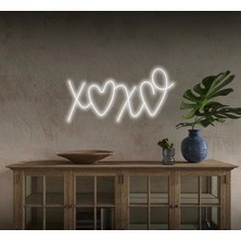 Biz Bu İşin Keyif Kısmındayız Xoxo Yazılı ve Şekilli Neon Tabela