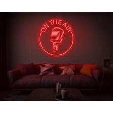 Biz Bu İşin Keyif Kısmındayız On The Aır Yazılı Mikrofon Figürlü Neon Tabela