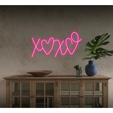 Biz Bu İşin Keyif Kısmındayız Xoxo Yazılı ve Şekilli Neon Tabela