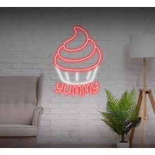 Biz Bu İşin Keyif Kısmındayız Yummy Yazılı ve Şekilli Neon Tabela