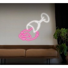 Biz Bu İşin Keyif Kısmındayız Şarap Bardağı Figürlü Neon Tabela