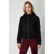 On Fashion Kadın Kapitone Detaylı Kapüşonlu Siyah Mont 60707