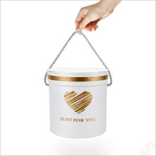 Süsle Bebek ve Parti Just For You Silindir Hediye Kutusu 15,5 cm Orta Boy – Beyaz