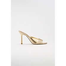 Perspective Altın Renk Terlik 0005