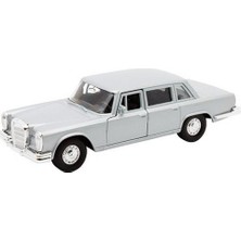 Welly Mercedes Benz 600 1963 Gümüş 1/36 Model Araba