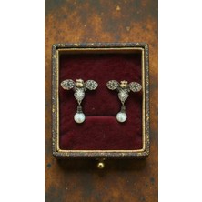 Mirada Jewelry Vintage Incili Zirkon Taşlı Kraliçe Arı Kadın Küpe