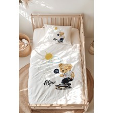 Lilabio %100 Pamuk Isme Özel Isimli Montessori Yatak Nevresim Takımı (100X200 Cm) Kaykaycı Ayıcık