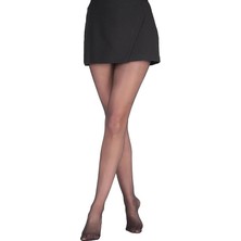 Amora Secret Özel Tasarım  Parlak Ince Sıyah Külotlu Çorap 15 Den